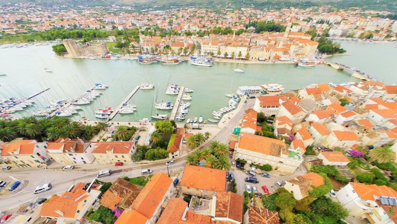 Apartments Mandaric Trogir Eksteriør bilde